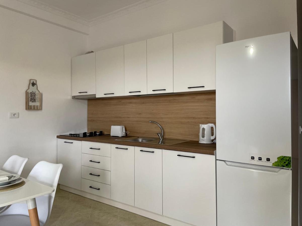 The Sunset Apartment Vlorë Екстериор снимка